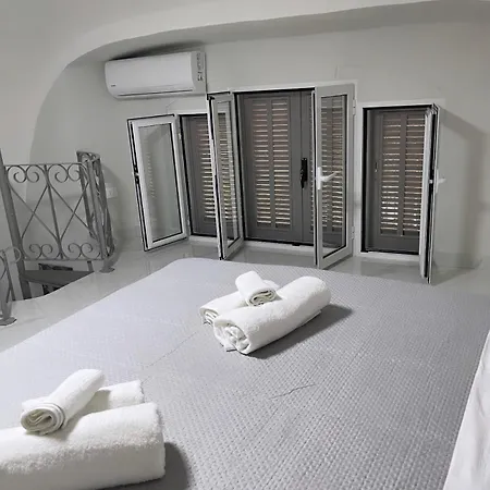 Casa Mrgio Νάπολη